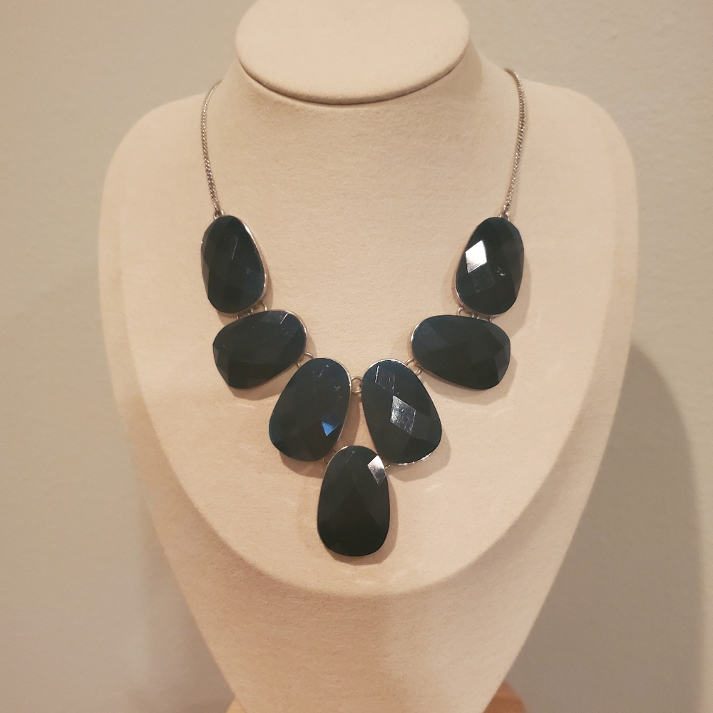 Silver Tone Teal Blue Necklace
